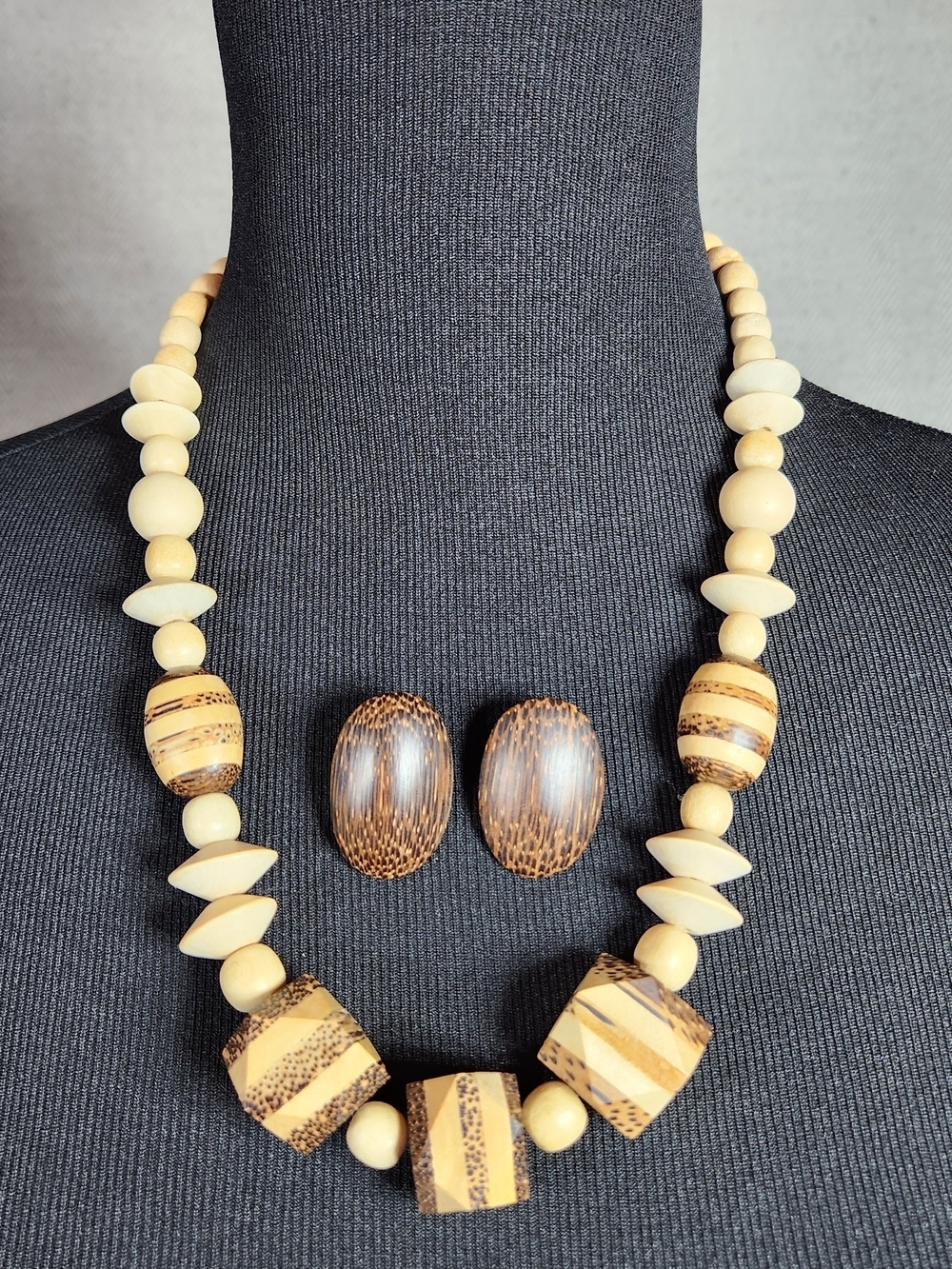 Vintage Chunky Wood Bead Necklace 25" Pierced Earrings Cream and Brown